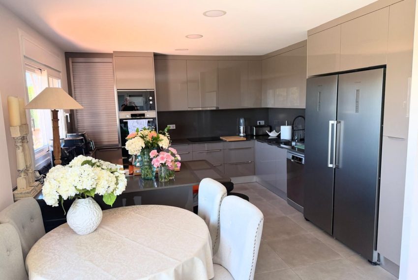 R5401108-Apartment-For-Sale-Benahavis-Penthouse-2-Beds-98-Built-8