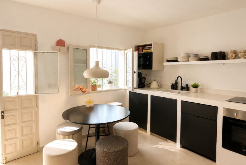 R5402803-House-For-Sale-Ojen-Semi-Detached-House-2-Beds-70-Built-4