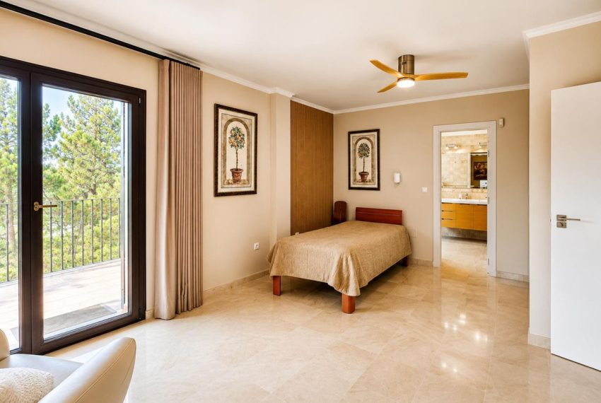 R5414437-House-For-Sale-Guadalmina-Alta-Detached-Villa-5-Beds-300-Built-11