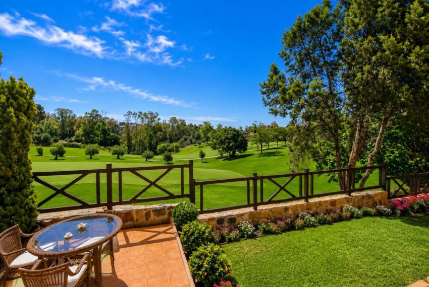R5414437-House-For-Sale-Guadalmina-Alta-Detached-Villa-5-Beds-300-Built-19