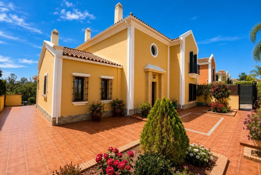 R5414437-House-For-Sale-Guadalmina-Alta-Detached-Villa-5-Beds-300-Built