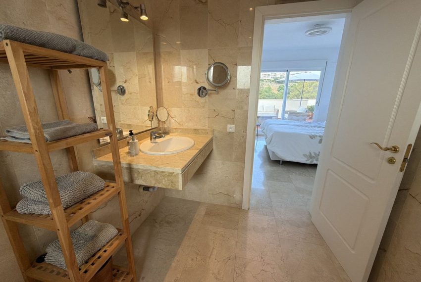 R5417860-Apartment-For-Sale-La-Cala-Hills-Penthouse-2-Beds-70-Built-15