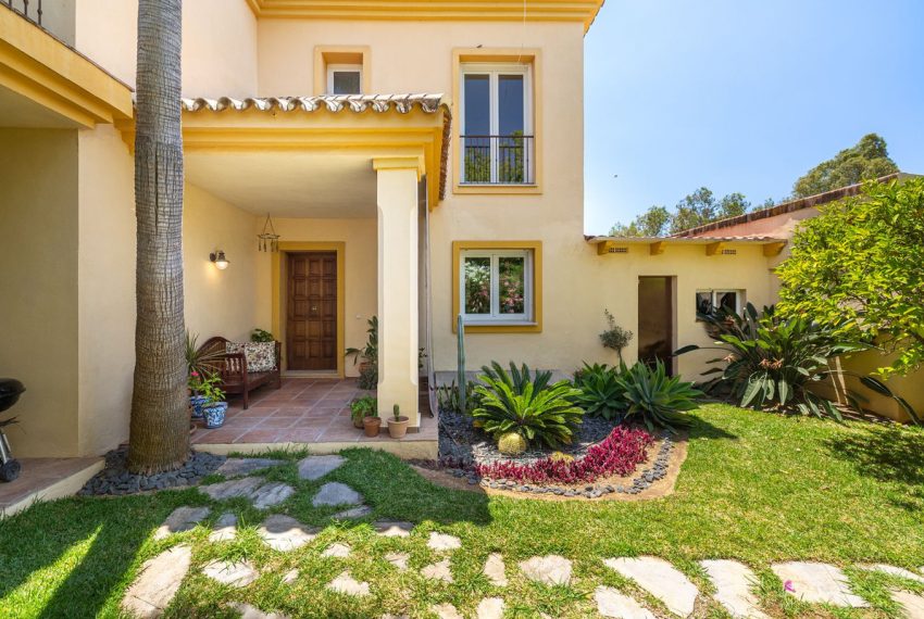 R5419264-House-For-Sale-Marbella-Semi-Detached-House-5-Beds-288-Built-2