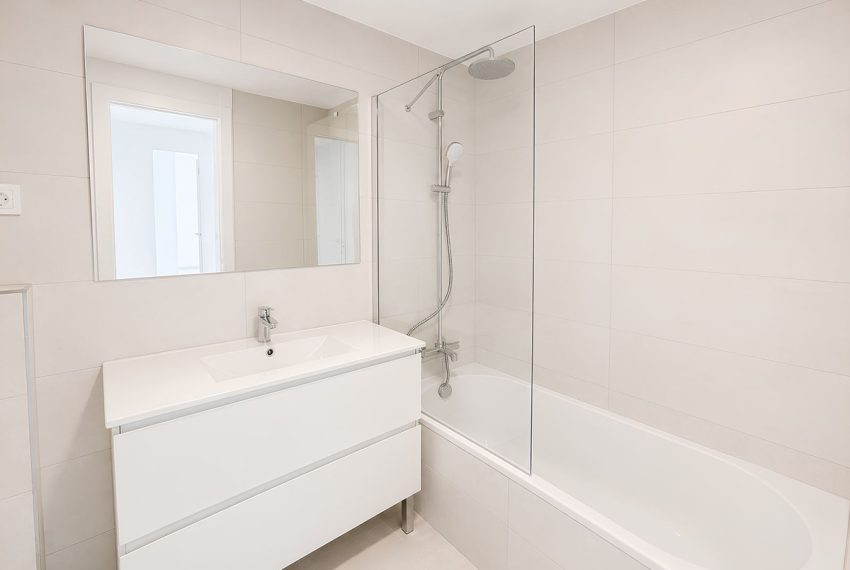R5421187-Apartment-For-Sale-La-Cala-de-Mijas-Ground-Floor-Apartment-3-Beds-134-Built-8