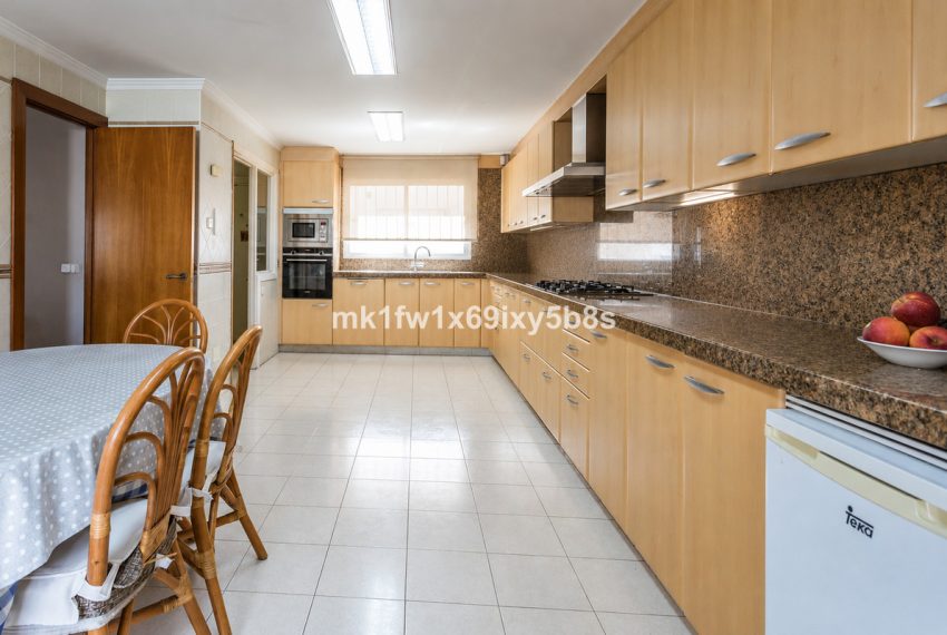 R5422747-Apartment-For-Sale-Marbella-Middle-Floor-Apartment-4-Beds-209-Built-13