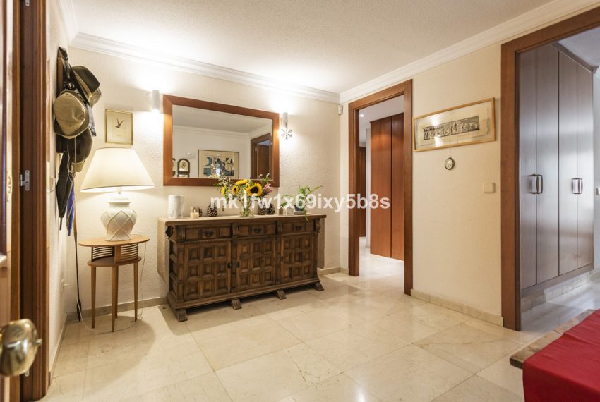 R5422747-Apartment-For-Sale-Marbella-Middle-Floor-Apartment-4-Beds-209-Built-6