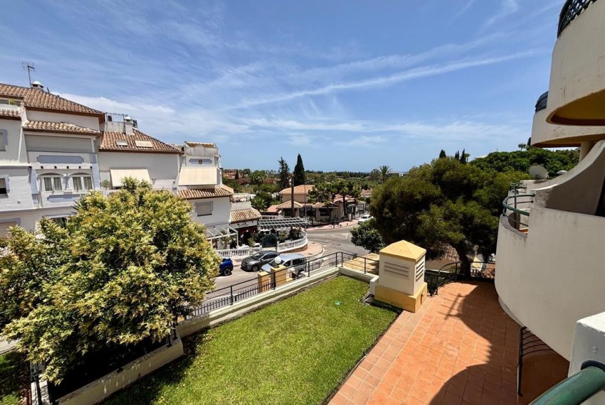 R5424166-Apartment-For-Sale-Aloha-Ground-Floor-Apartment-3-Beds-130-Built-6