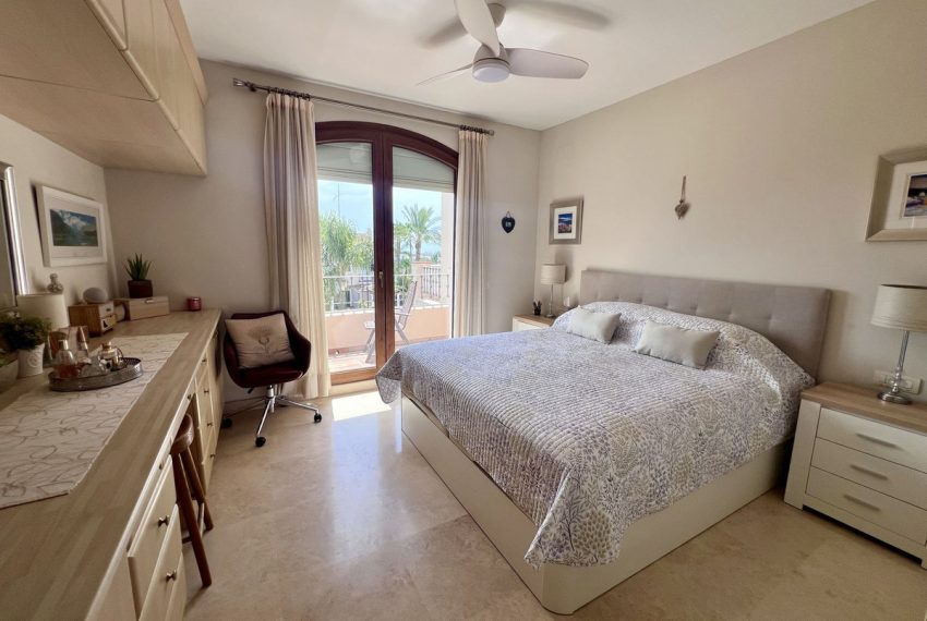 R5426017-House-For-Sale-El-Paraiso-Townhouse-3-Beds-180-Built-14