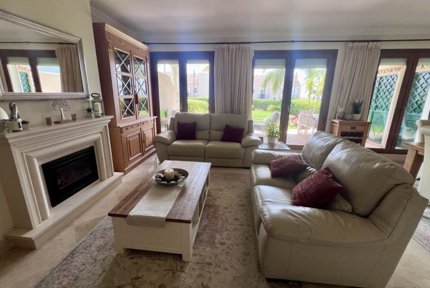 R5426017-House-For-Sale-El-Paraiso-Townhouse-3-Beds-180-Built-6