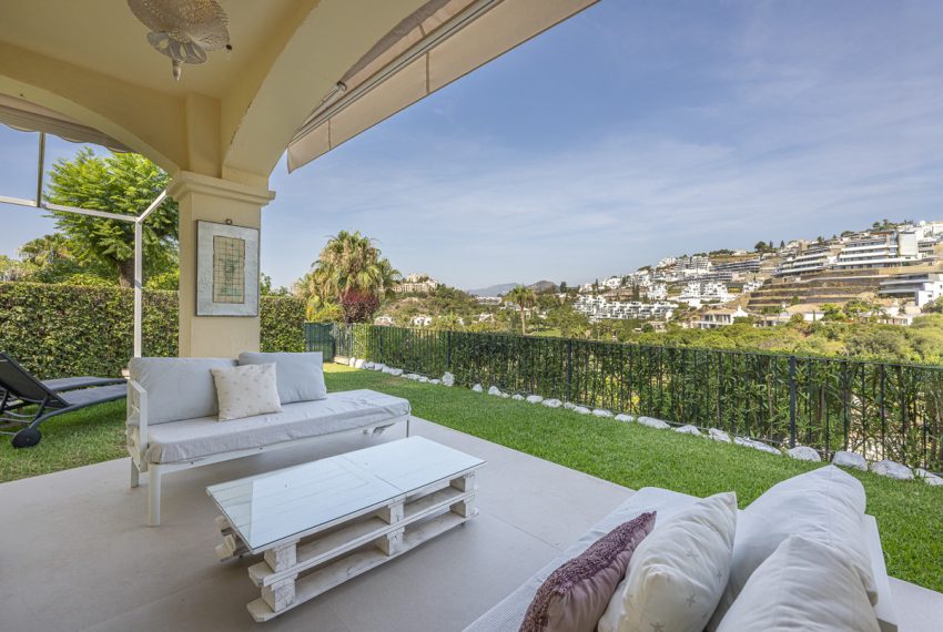 R5426362-Apartment-For-Sale-Benahavis-Ground-Floor-Apartment-3-Beds-150-Built
