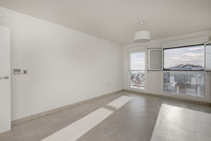R5427046-Apartment-For-Sale-Estepona-Middle-Floor-Apartment-3-Beds-107-Built-17
