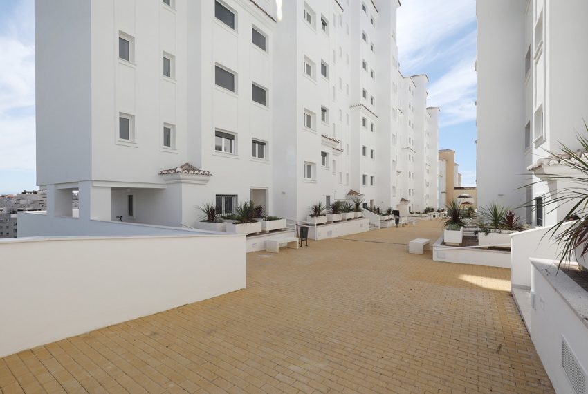R5427046-Apartment-For-Sale-Estepona-Middle-Floor-Apartment-3-Beds-107-Built-7