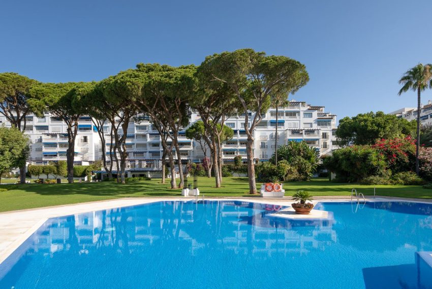 R5427154-Apartment-For-Sale-Puerto-Banus-Middle-Floor-Apartment-2-Beds-125-Built