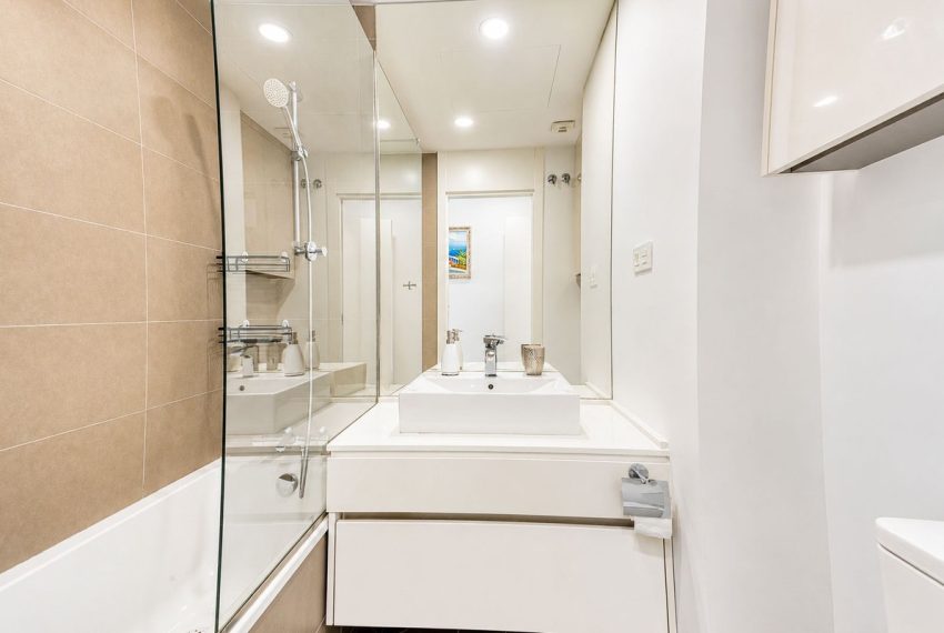 R5427208-Apartment-For-Sale-Estepona-Middle-Floor-Apartment-3-Beds-88-Built-15