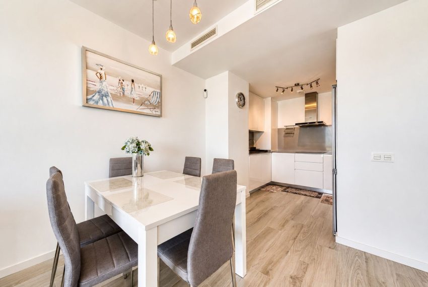 R5427208-Apartment-For-Sale-Estepona-Middle-Floor-Apartment-3-Beds-88-Built-9