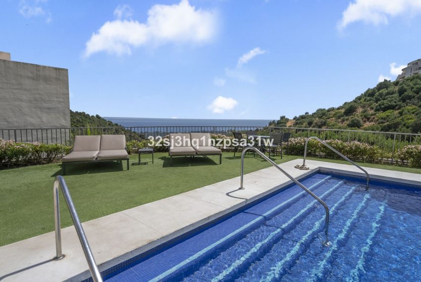 R5427235-Apartment-For-Sale-Altos-de-los-Monteros-Penthouse-3-Beds-139-Built-1