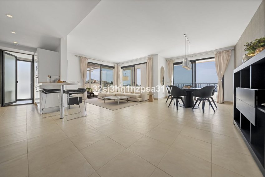 R5427235-Apartment-For-Sale-Altos-de-los-Monteros-Penthouse-3-Beds-139-Built-14