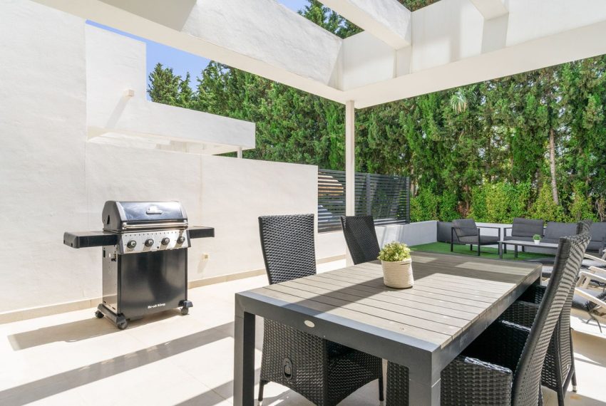 R5427250-House-For-Sale-Estepona-Townhouse-4-Beds-178-Built-1
