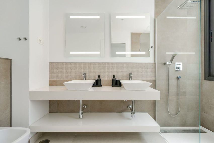R5427250-House-For-Sale-Estepona-Townhouse-4-Beds-178-Built-12