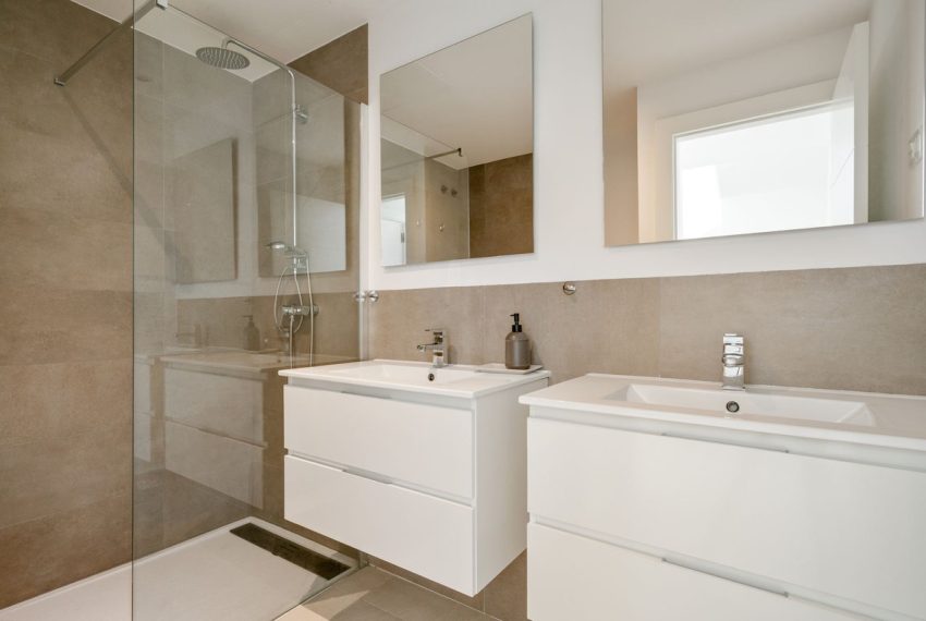 R5427250-House-For-Sale-Estepona-Townhouse-4-Beds-178-Built-15