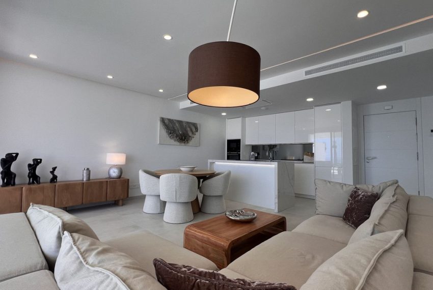 R5427286-Apartment-For-Sale-La-Cala-de-Mijas-Middle-Floor-Apartment-3-Beds-143-Built-2