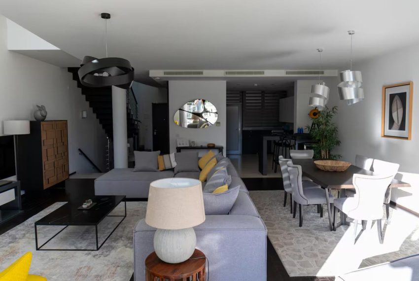 R5427346-House-For-Sale-Sierra-Blanca-Townhouse-2-Beds-204-Built-15