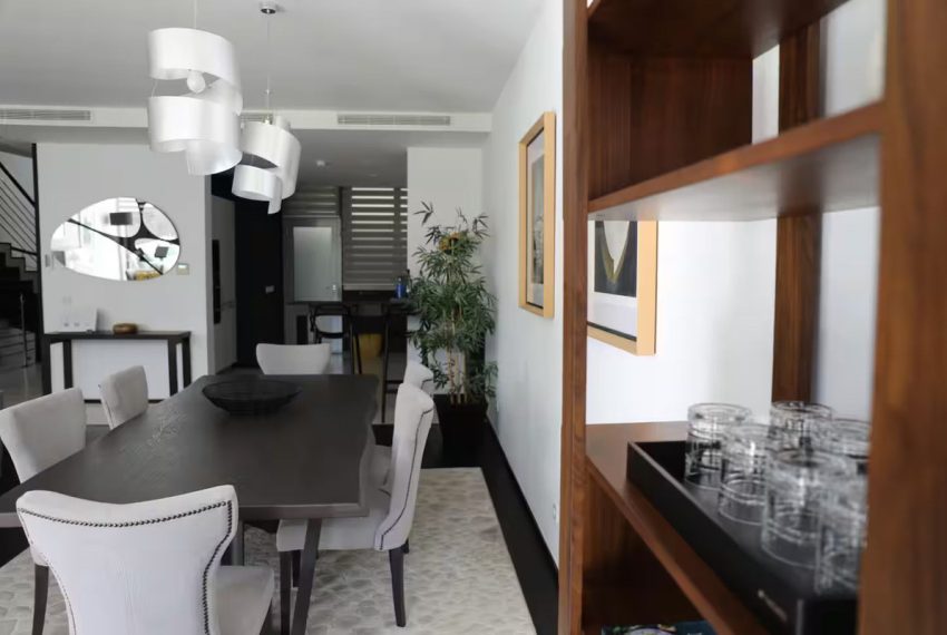 R5427346-House-For-Sale-Sierra-Blanca-Townhouse-2-Beds-204-Built-19
