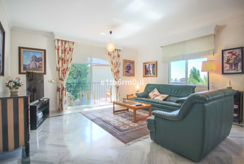 R5427409-Apartment-For-Sale-The-Golden-Mile-Middle-Floor-Apartment-3-Beds-131-Built-1