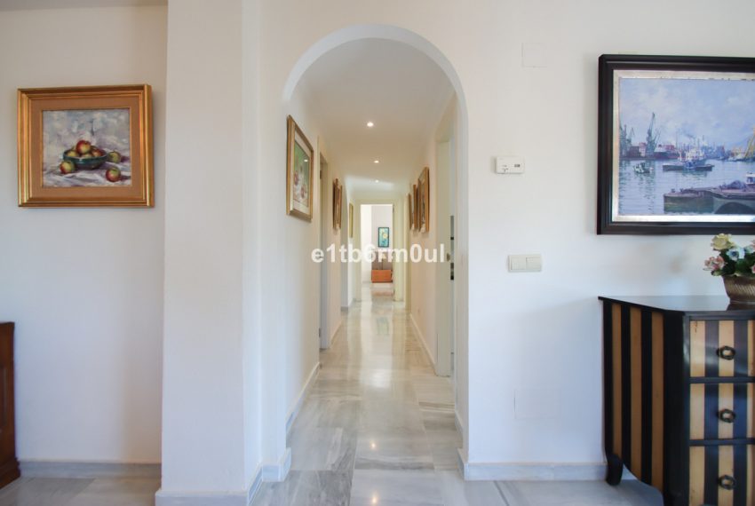 R5427409-Apartment-For-Sale-The-Golden-Mile-Middle-Floor-Apartment-3-Beds-131-Built-18
