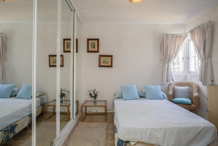 R5427415-House-For-Sale-Guadalmina-Baja-Detached-Villa-4-Beds-191-Built-10