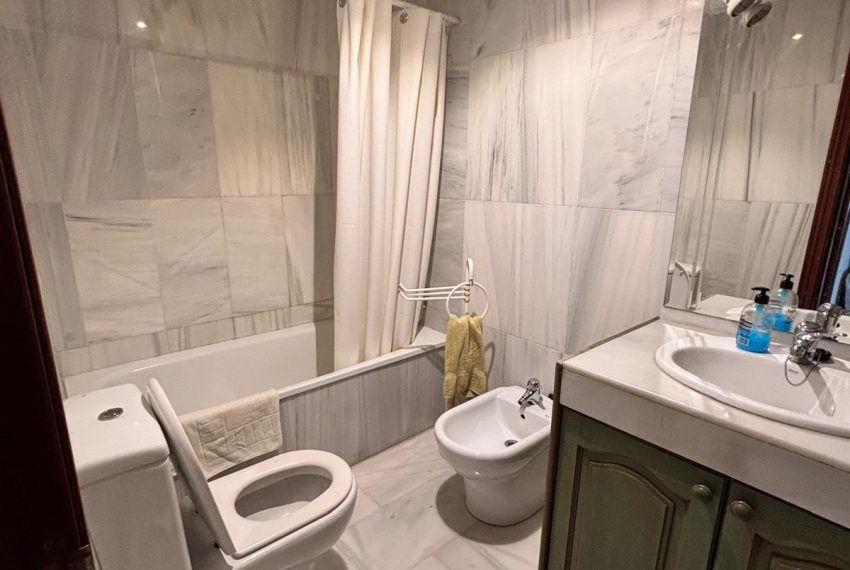 R5427433-Apartment-For-Sale-Marbella-Middle-Floor-Apartment-3-Beds-122-Built-13