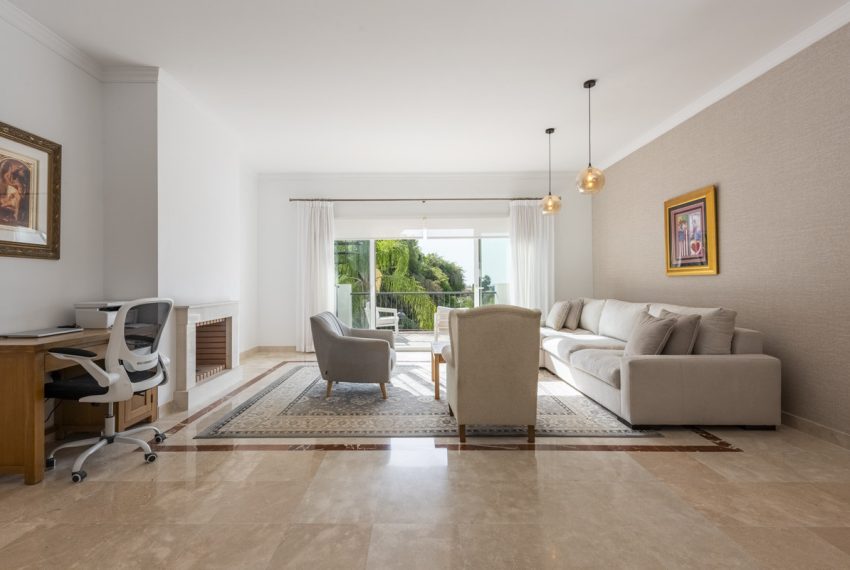 R5427538-Apartment-For-Sale-Benahavis-Penthouse-Duplex-2-Beds-109-Built-5