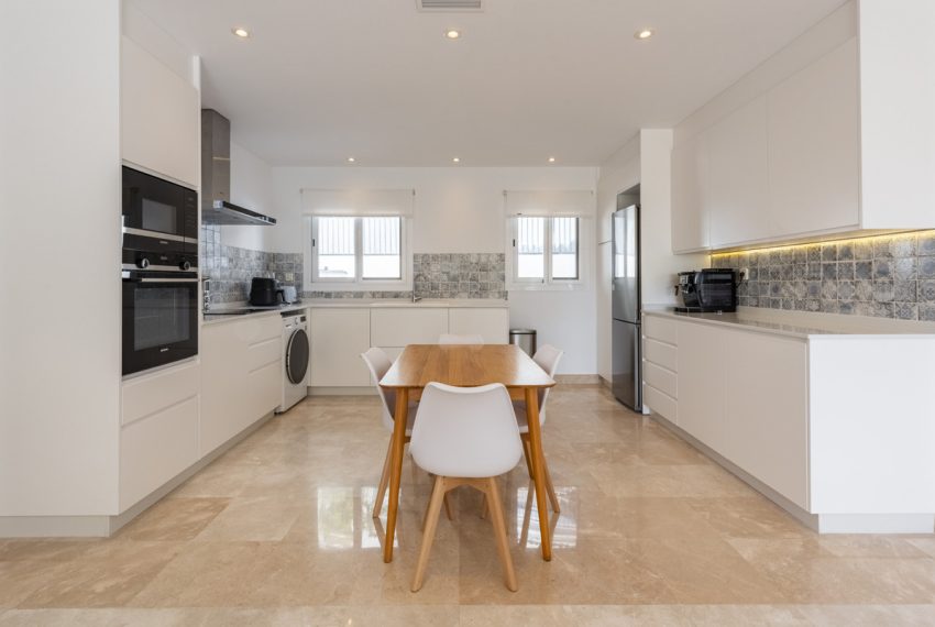 R5427538-Apartment-For-Sale-Benahavis-Penthouse-Duplex-2-Beds-109-Built-7