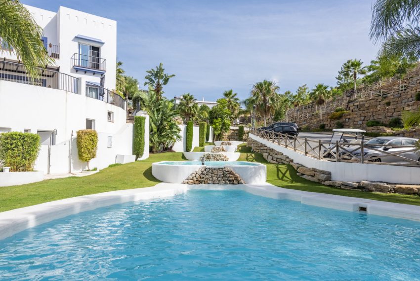 R5427538-Apartment-For-Sale-Benahavis-Penthouse-Duplex-2-Beds-109-Built