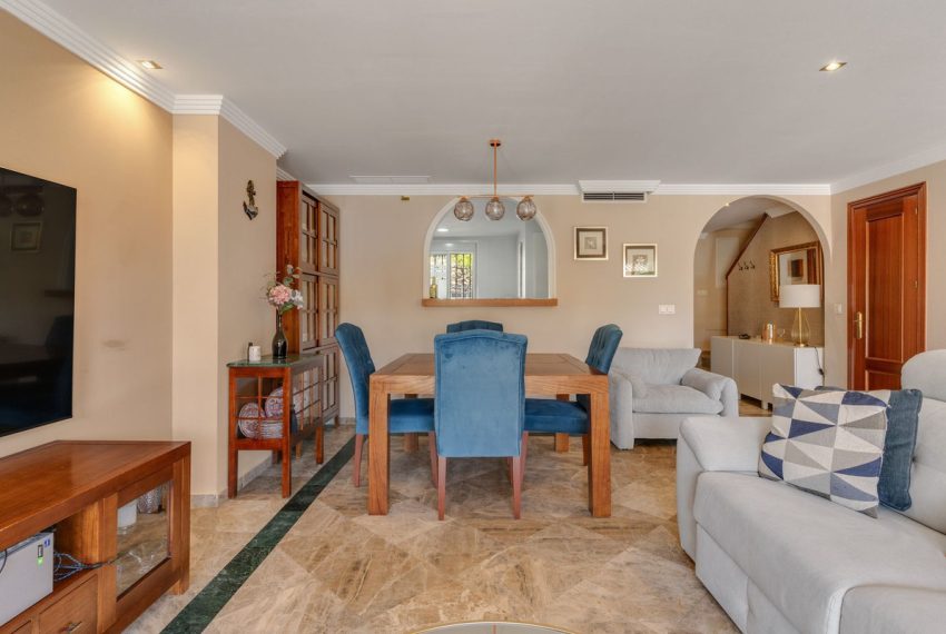 R5427577-House-For-Sale-Estepona-Semi-Detached-House-3-Beds-140-Built-11