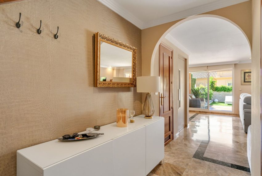 R5427577-House-For-Sale-Estepona-Semi-Detached-House-3-Beds-140-Built-16
