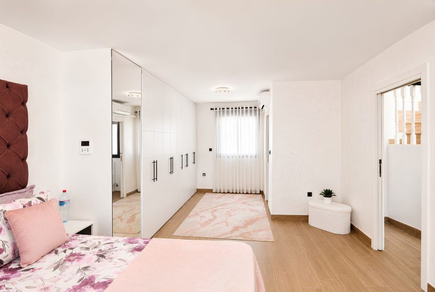 R5427613-House-For-Sale-Mijas-Townhouse-4-Beds-213-Built-17