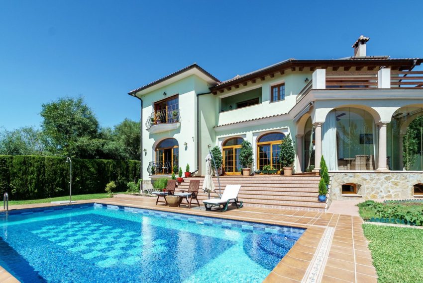 R5427643-House-For-Sale-El-Rosario-Detached-Villa-5-Beds-598-Built-3