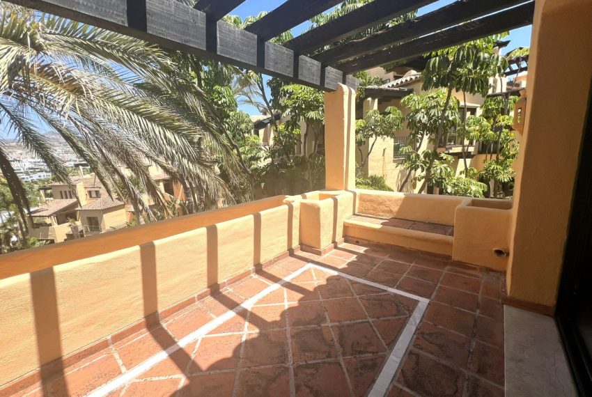 R5427703-Apartment-For-Sale-Atalaya-Penthouse-Duplex-3-Beds-195-Built-6