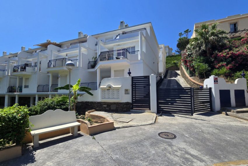R5427793-House-For-Sale-Mijas-Costa-Townhouse-3-Beds-129-Built