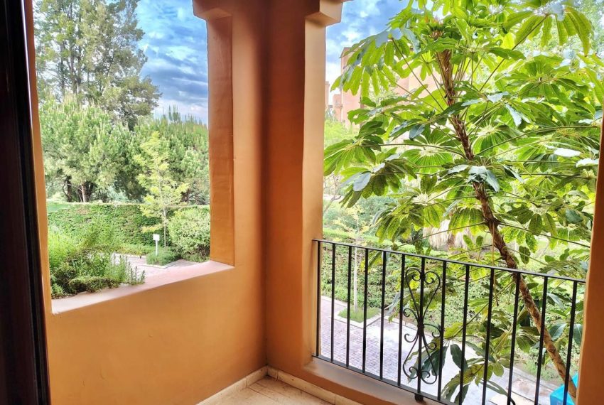 R5427805-Apartment-For-Sale-Estepona-Middle-Floor-Apartment-3-Beds-150-Built-11