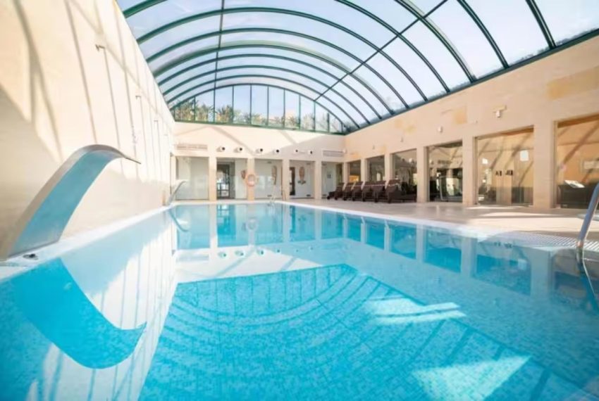 R5427805-Apartment-For-Sale-Estepona-Middle-Floor-Apartment-3-Beds-150-Built-4