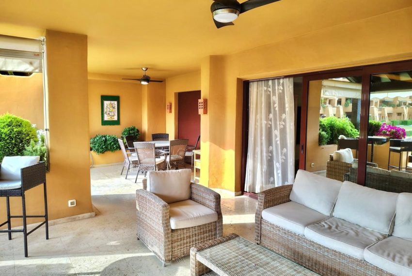 R5427805-Apartment-For-Sale-Estepona-Middle-Floor-Apartment-3-Beds-150-Built-5