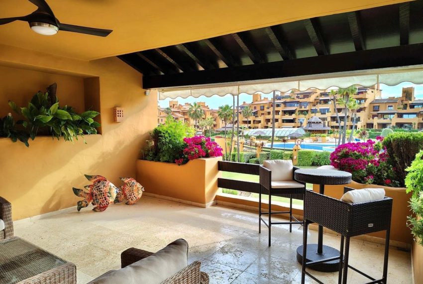 R5427805-Apartment-For-Sale-Estepona-Middle-Floor-Apartment-3-Beds-150-Built-6