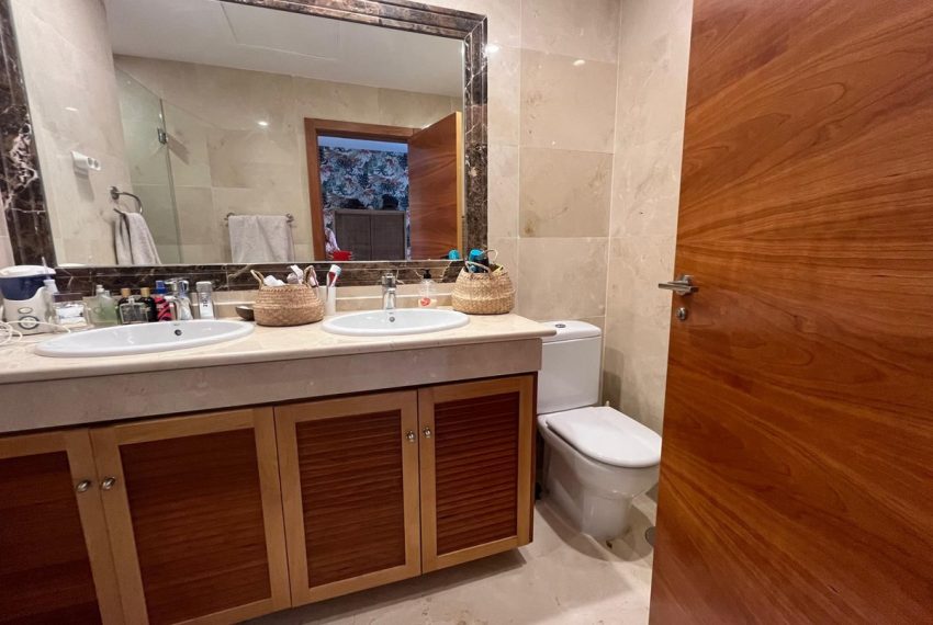 R5427826-House-For-Sale-Estepona-Townhouse-3-Beds-245-Built-19
