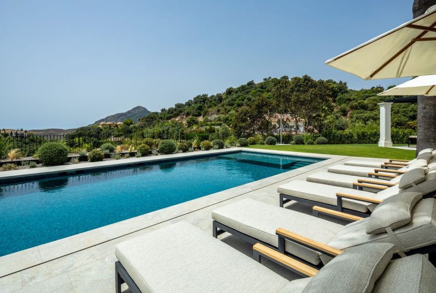 R5427898-House-For-Sale-La-Zagaleta-Detached-Villa-5-Beds-651-Built-2