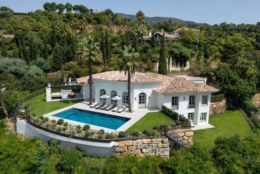 R5427898-House-For-Sale-La-Zagaleta-Detached-Villa-5-Beds-651-Built