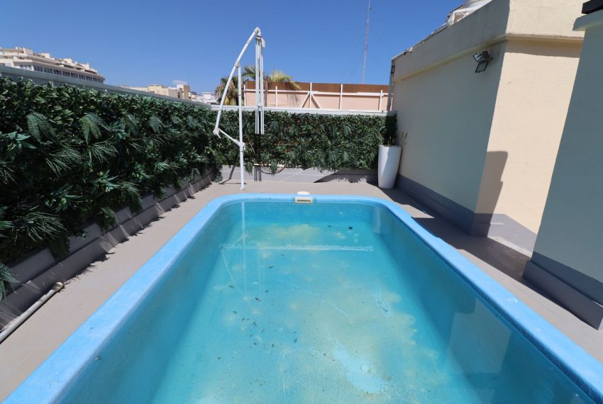 R5427916-Apartment-For-Sale-Marbella-Penthouse-Duplex-3-Beds-220-Built-1