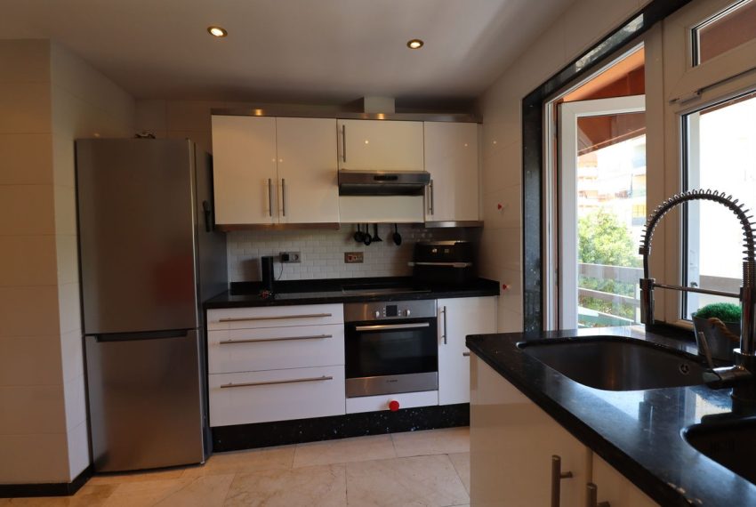 R5427916-Apartment-For-Sale-Marbella-Penthouse-Duplex-3-Beds-220-Built-16