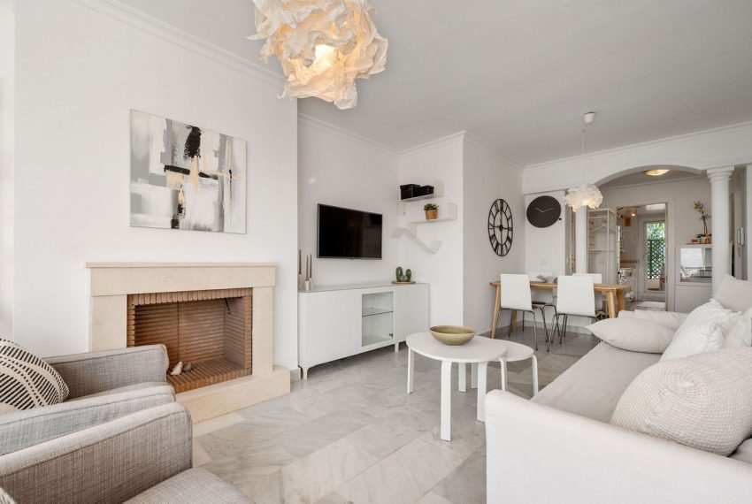 R5427946-Apartment-For-Sale-Nueva-Andalucia-Middle-Floor-Apartment-2-Beds-94-Built-1